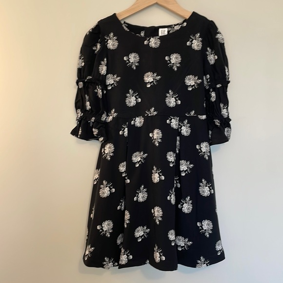 Gap Girls Black and White Floral Dress M Medium Holiday - Picture 1 of 5